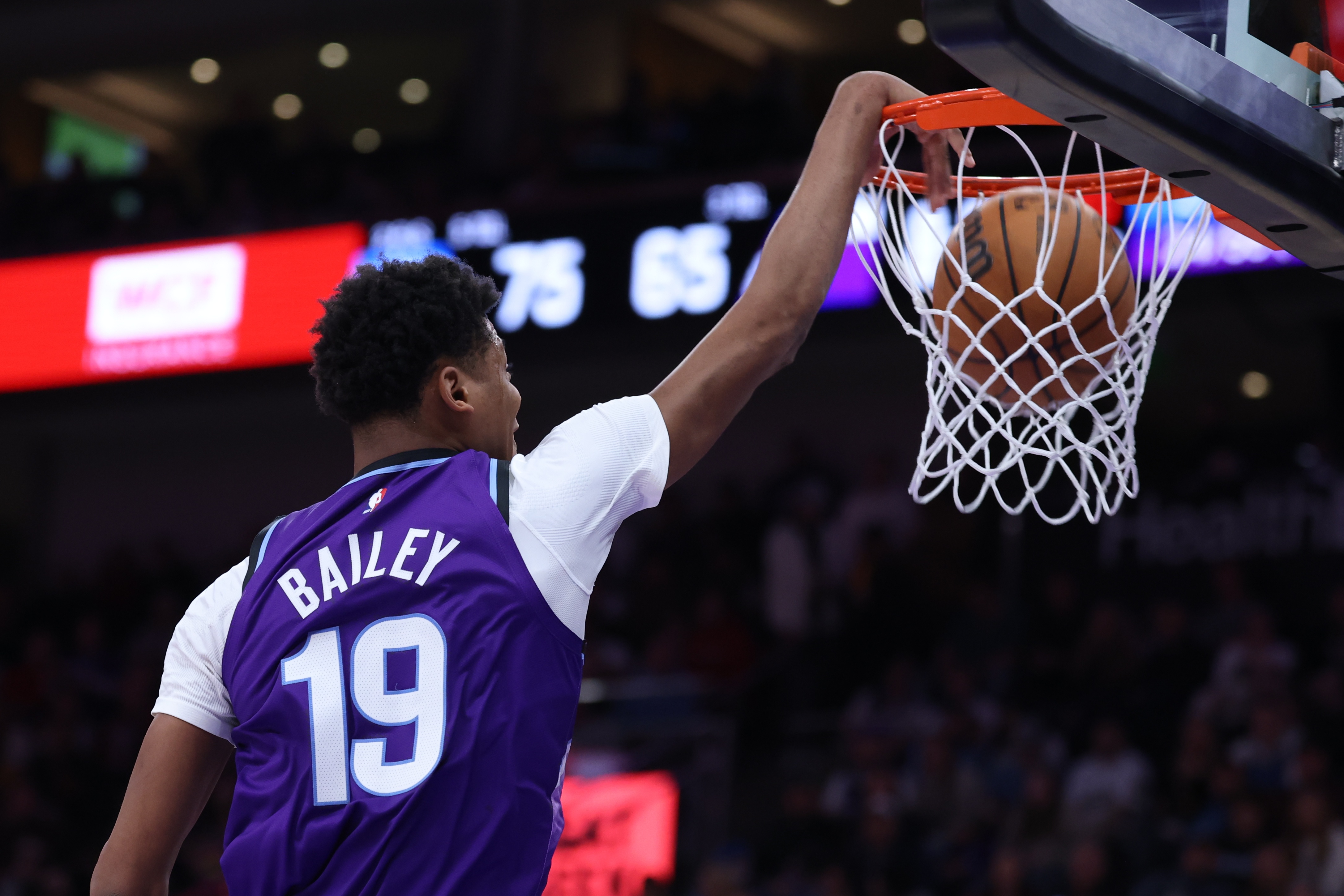 必一运动登录入口-【菜鸟】贝利25分6板 弗拉格21分11板 科比·桑德斯11分&amp;三分4中3