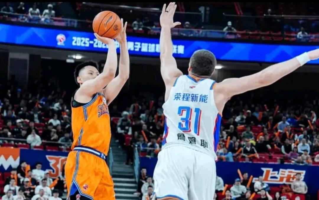 必一运动登录入口-一步一脚印，李弘权3年前获最快进步球员，今年入选一阵