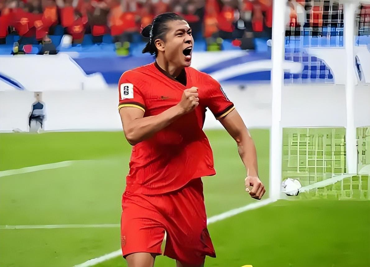 B-sports平台-重庆铜梁龙幸好没引进这位国安锋霸！留队后至今没登场，引发热议
